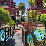 Jardín Botánico 75 *